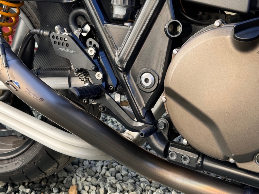 STRIKER ストライカー ZRX1100/1200/DAEG スポーツツーリング
