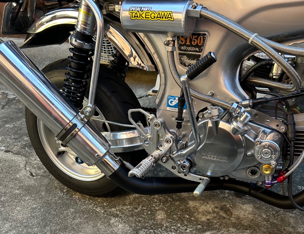 REVI 22点セット OVER RACING（オーバーレーシング） Chaly DAX レーシングダウン