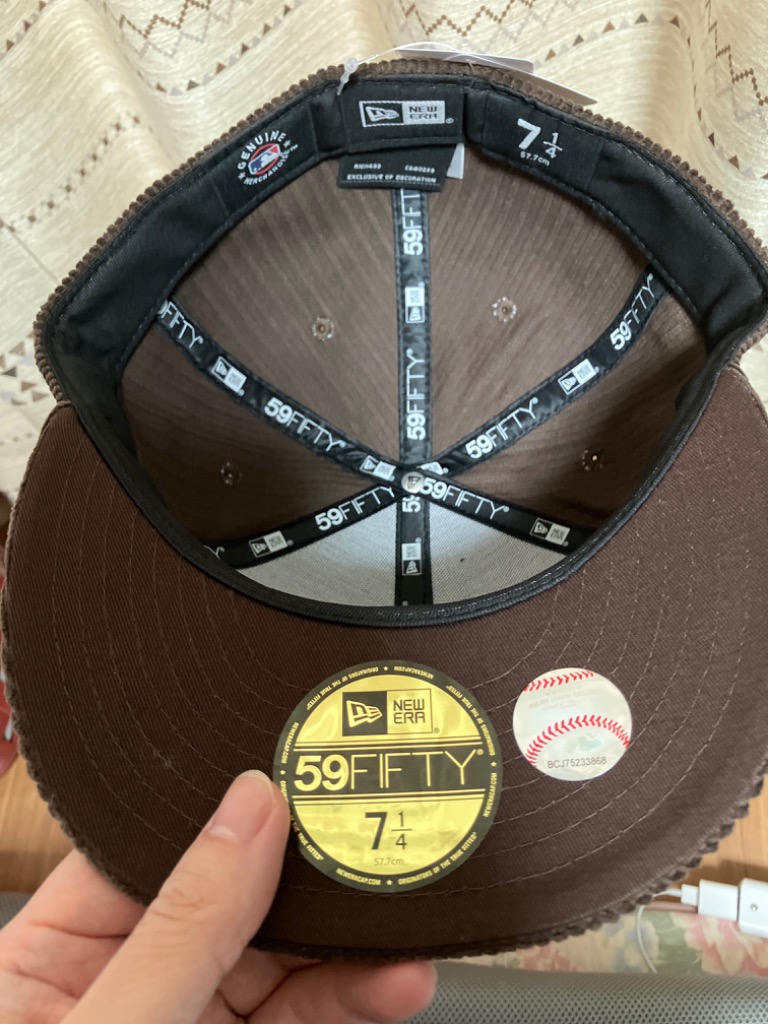 HWY コーデュロイ ベースボールキャップ 黒 NEW ERA キャップ 帽子 「NEW ERA/ニューエラ」RC950/チームロゴ