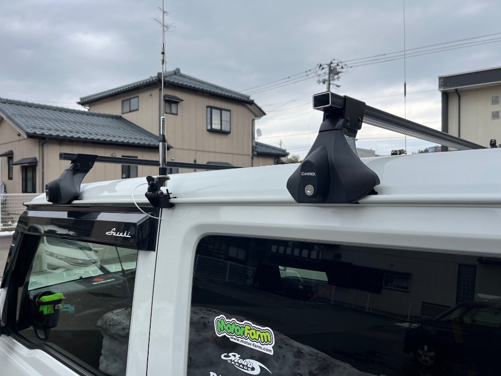 INNO ジムニー jb64 ルーフキャリア ジムニーシエラ JB74W 車 INNO ジムニー jb64 ルーフキャリア ジムニーシエラ JB74W 車