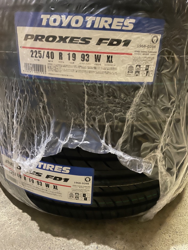 PROXES TOYO TIRES トーヨータイヤ プロクセス FD1 225/40R19