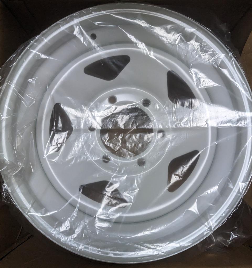ホイール新品 4本セット ESB CLS TC-01 ホワイト 深リム鉄チン