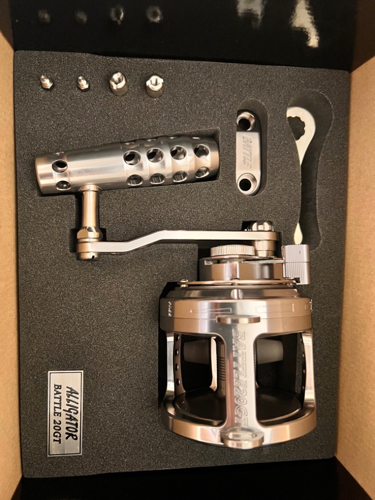 アリゲーター 両軸リール バトル20GT シルバー 左ハンドル【即日発送