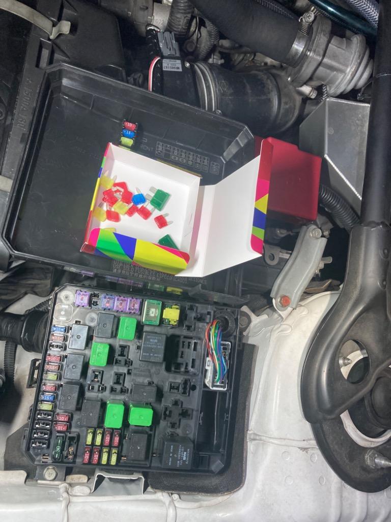 国内正規取扱店 マジカルヒューズ　フルキット　三菱 ランサーエボリューション　ランエボ　エボ7　ハロゲンヘッドライト装着車　MFMF199　36個 マジカルヒューズ ブラック フルキット ランサー エボ9 CT9A GTA R