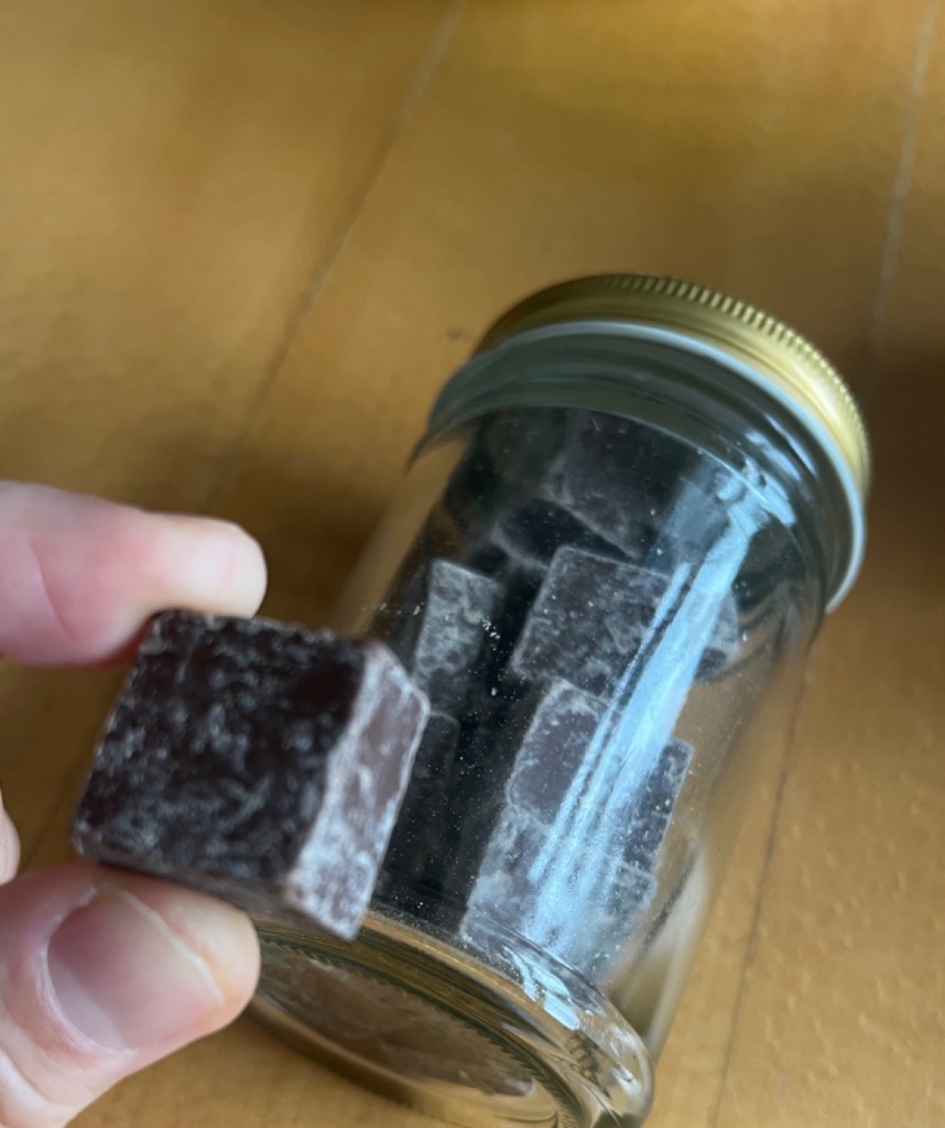ピュラトス ショコランテ・ミルク 1kg チョコレート クーベル ピュラトス ショコランテ・ミルク 1kg チョコレート クーベル