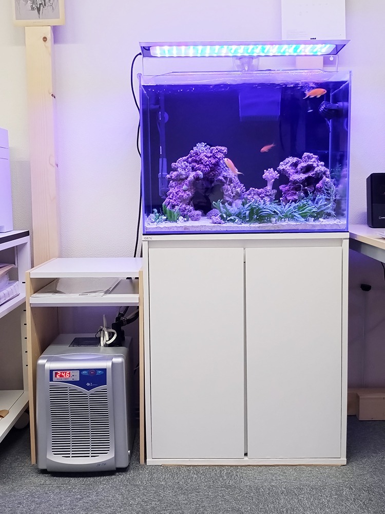 ゼンスイ 水槽用クーラー ZR−75E シルバー 〜300L