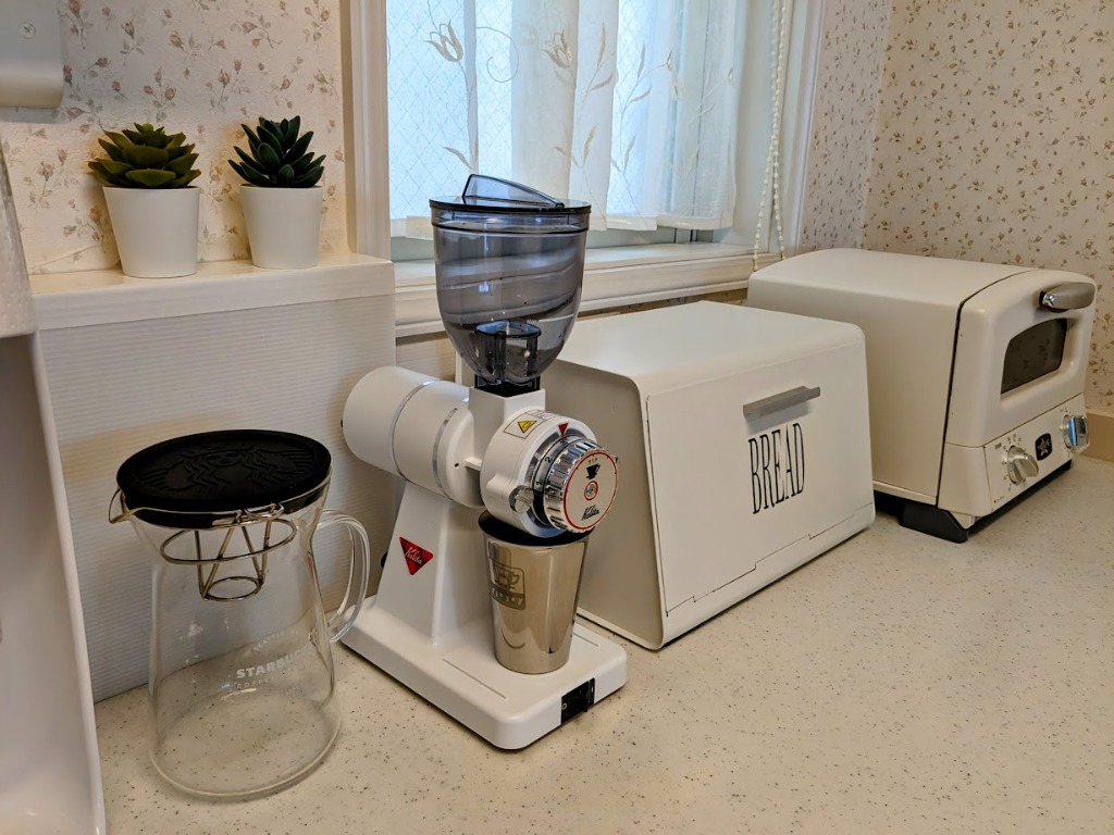 Kalita ナイスカットG ホワイト カリタ 小型 電動ミル Kalita ナイスカットG ホワイト カリタ 小型 電動ミル