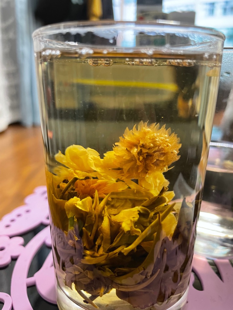Amazon | お花が開く幸せ工芸茶 水中花籠 55個入り 正式検疫品