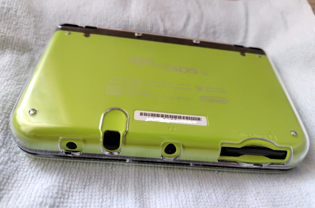 Newニンテンドー3DSLL専用クリアケースキズ防止 透明カバー : 直