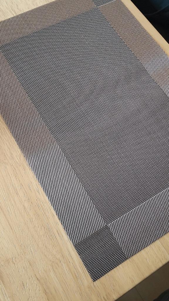 ランチョンマット◼️4枚セット◼️シリコン◼️ aimoha ランチョンマット レース柄シリコンマット「4サイズ