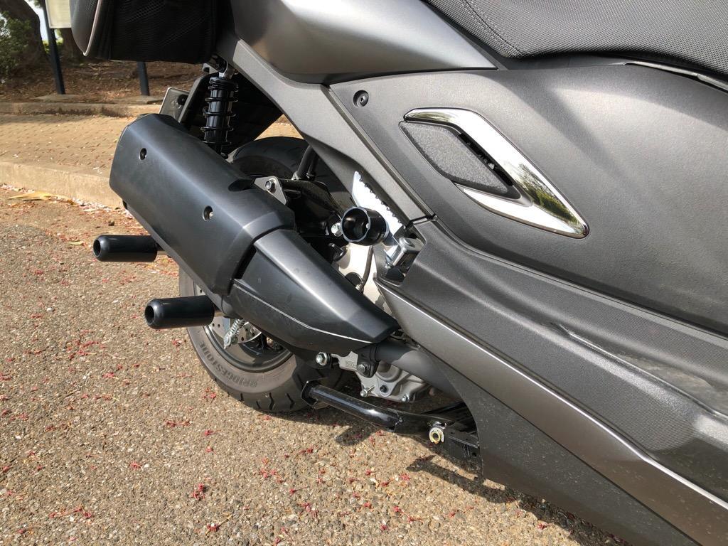 アクスルスライダー エンジンスライダー 2個セット 左右セット 全長 4.8cm ネジ穴 1.4cm バイク 汎用 アルミ オートバイ 原付 スクーター  :b07703:バイクパーツショップ CK-Custom 通販 