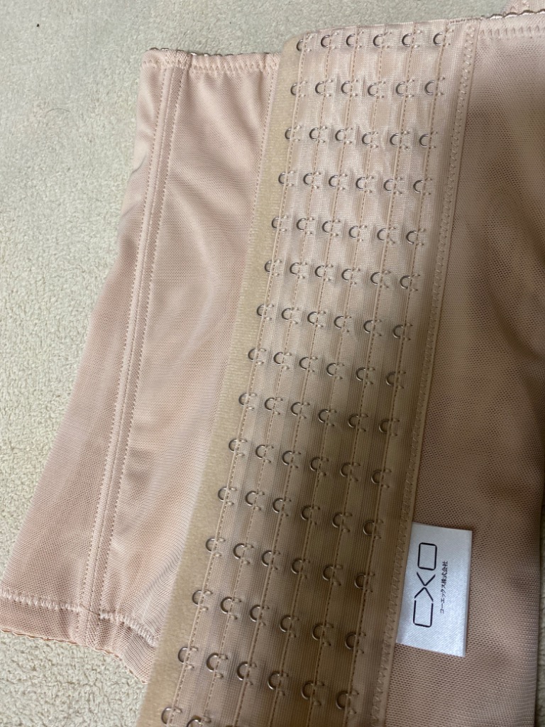 CxO 【はみ肉ともおさらば】コルセット ウエストニッパー 補正