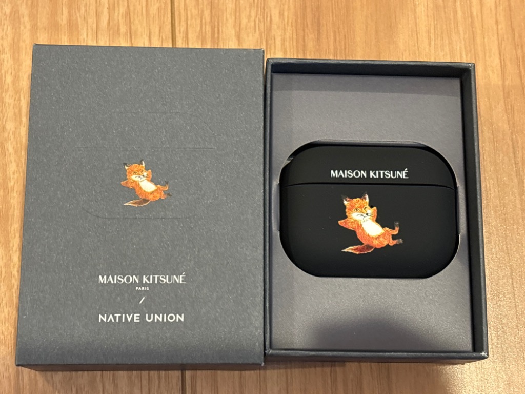 Native Union メゾンキツネ (MAISON KITSUNE) x ネイティブ Native Union メゾンキツネ (MAISON KITSUNE) x ネイティブ