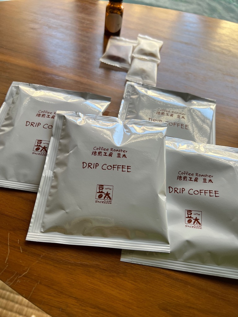 焙煎工場のドリップコーヒー ×4袋 ／ お試し ！プレミアム