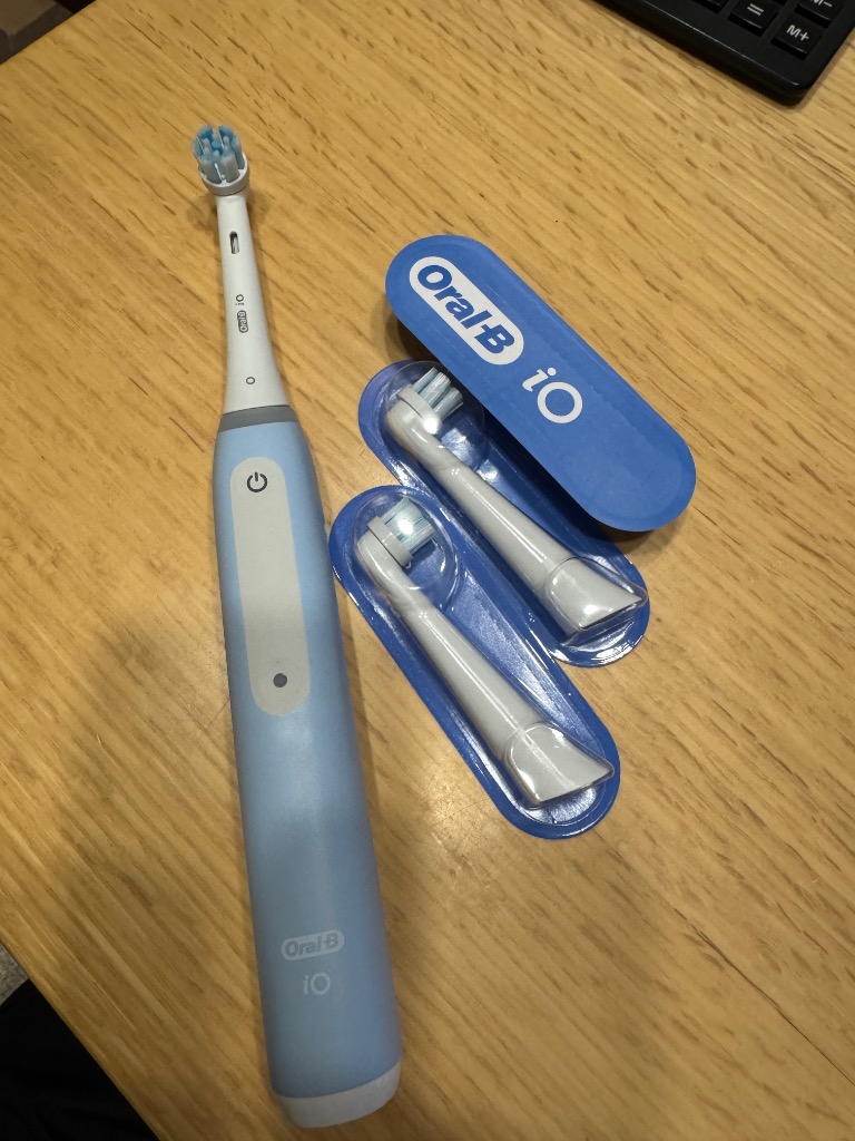 iO（オーラルB） iOジェントルケア替えブラシ IORBSW-4EL 2種類の凹凸