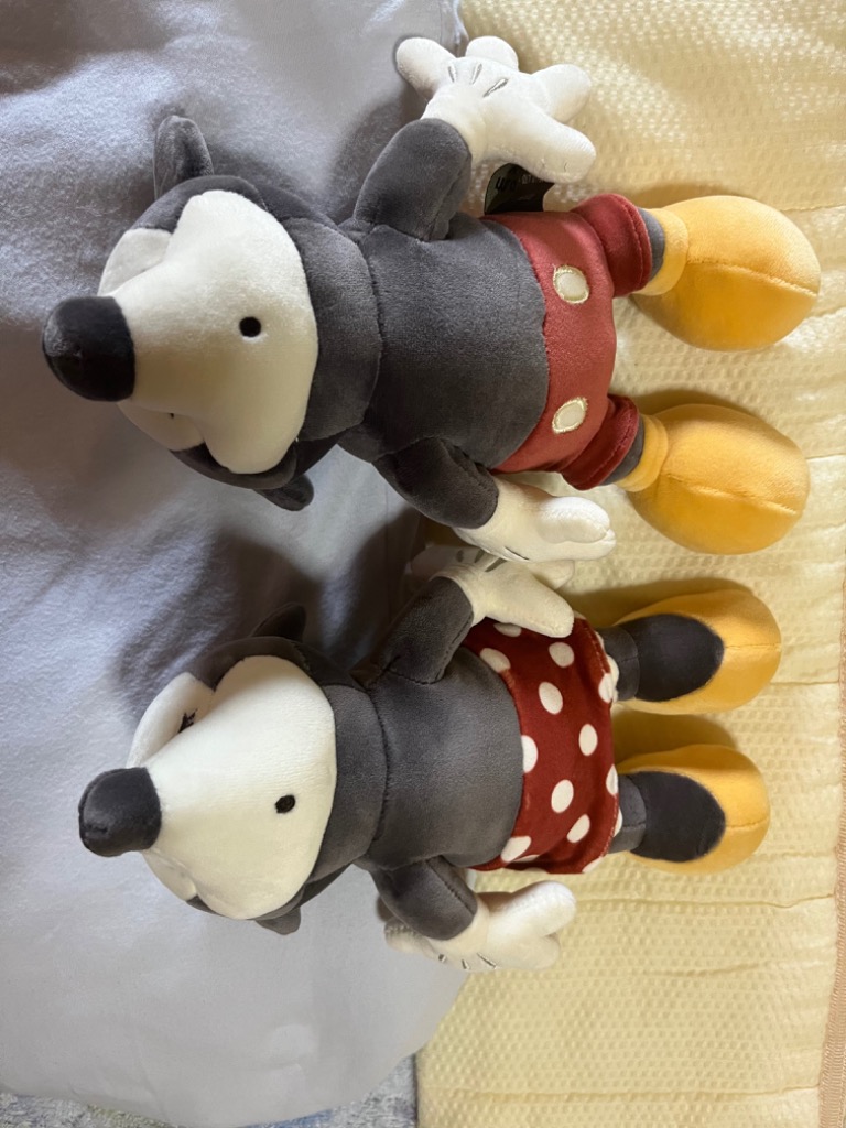 ディズニー　ミッキー　ぬいぐるみ ディズニーコレクション Mochi Hug にぎにぎクッション MICKEY