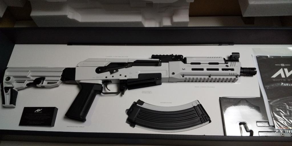 TOKYO MARUI 【東京マルイ】18才以上用次世代電動ガン No.32 AK