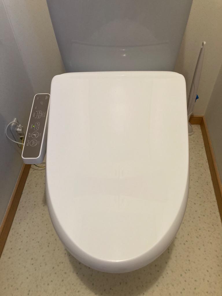 LIXIL温水洗浄暖房便座CW-D11 BW1 シャワートイレ - 収納家具