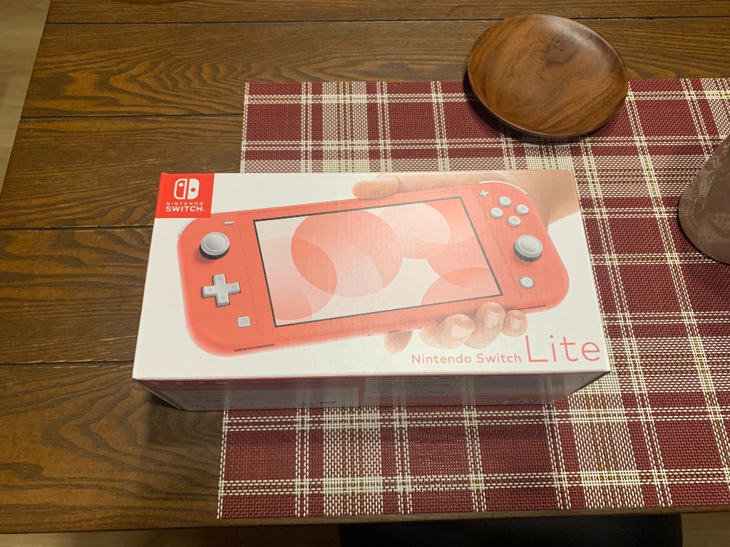 任天堂 新品 ニンテンドースイッチ本体 Nintendo Switch Lite