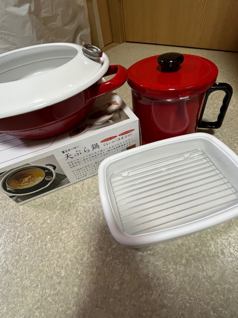 Vintage ホーロー鍋、ポット、フライパン3点セット 楽天市場】セット