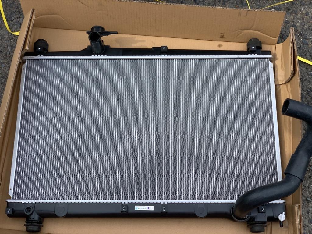 ヴォクシー ノア AZR60G AZR65G ラジエーター ホースセット 後期
