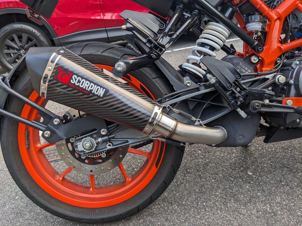 KTM 390DUKE 250Duke 125Duke 2021-2023 スコーピオン スリップオン マフラー SERKET TAPER  【SCORPION】