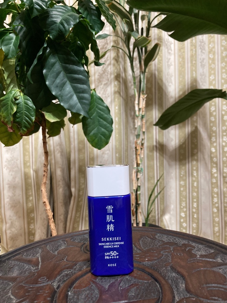 雪肌精 スキンケア UV エッセンス ミルク  60g　4本　まとめ売り コーセー 雪肌精 スキンケア UV エッセンス ミルク 60g メール便