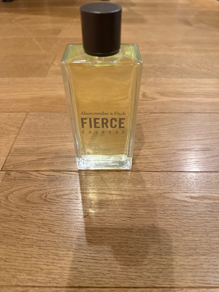 Abercrombie&Fitch（アバクロンビー&フィッチ） 【訳あり商品
