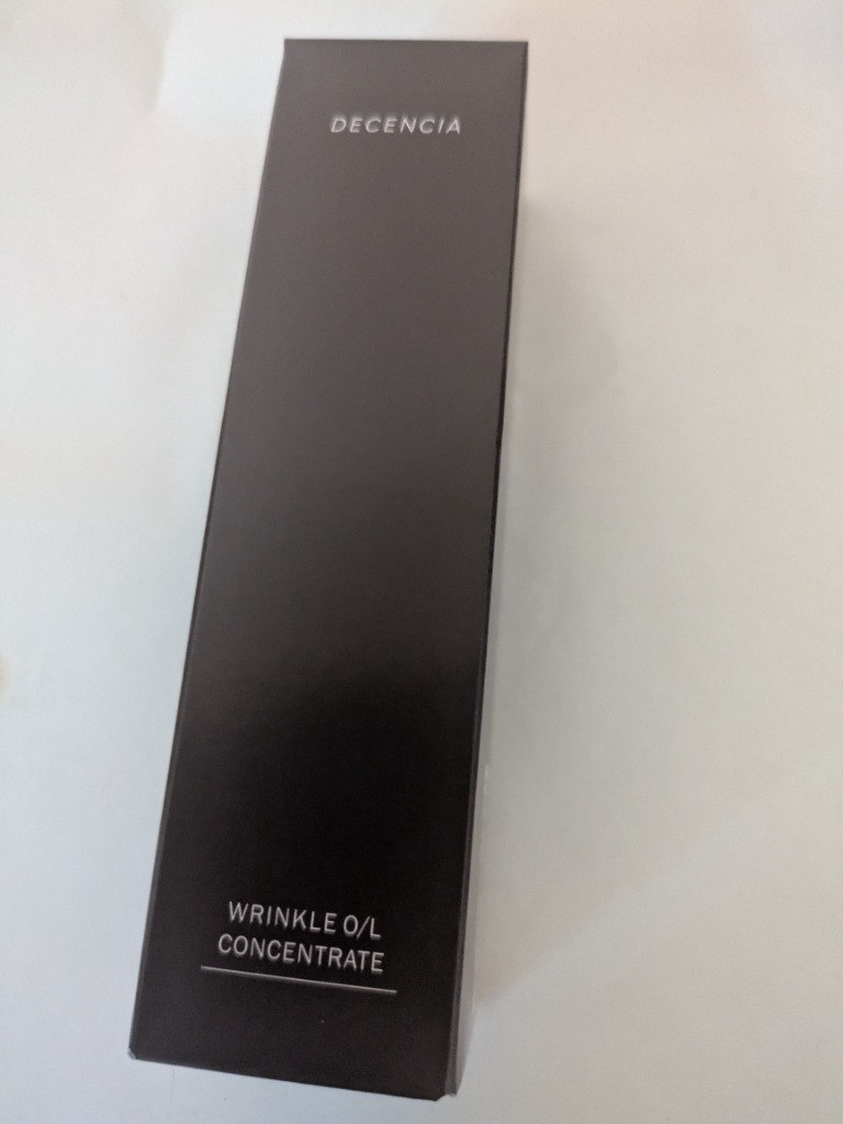 DECENCIA シワ改善美容液 WRINKLE OIL CONCENTRATE ディセンシア」が全顔に使えるシワ改善美容液を刷新 - WWDJAPAN