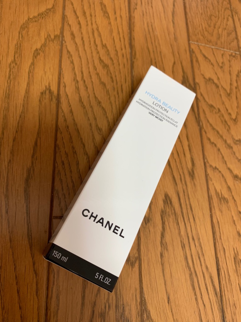 CHANEL イドゥラ ビューティ ベリー モイスト ローション 150ml
