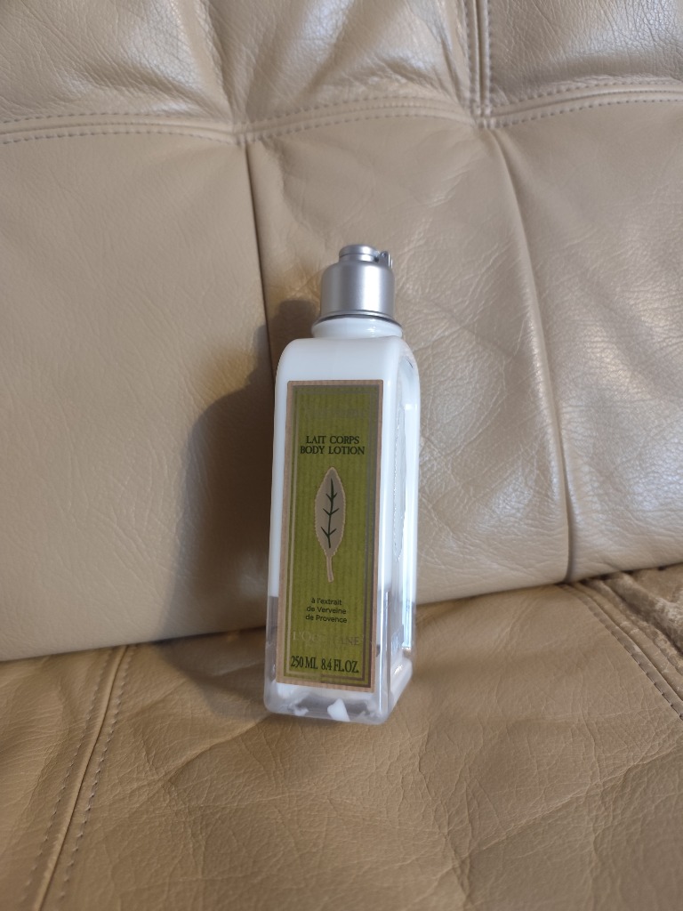 Verveine ロクシタン ヴァーベナ ボディローション 250ml