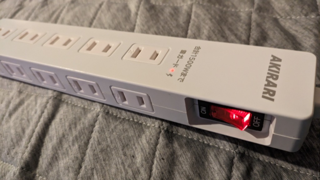 KOZUMUWAN 電源タップ コンセント×10口 ブレーカー付き 一括集中