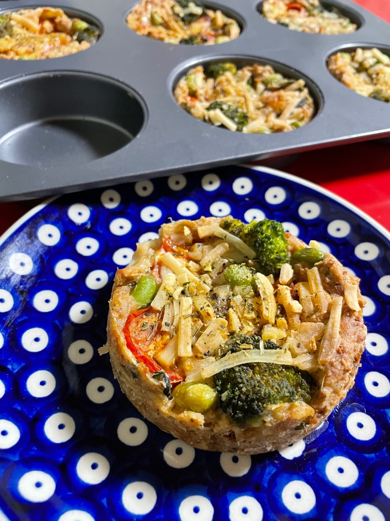 【即購入不可】cottaイングリッシュマフィン型 cotta イングリッシュマフィン型 蓋付き (6個取) | その他の製