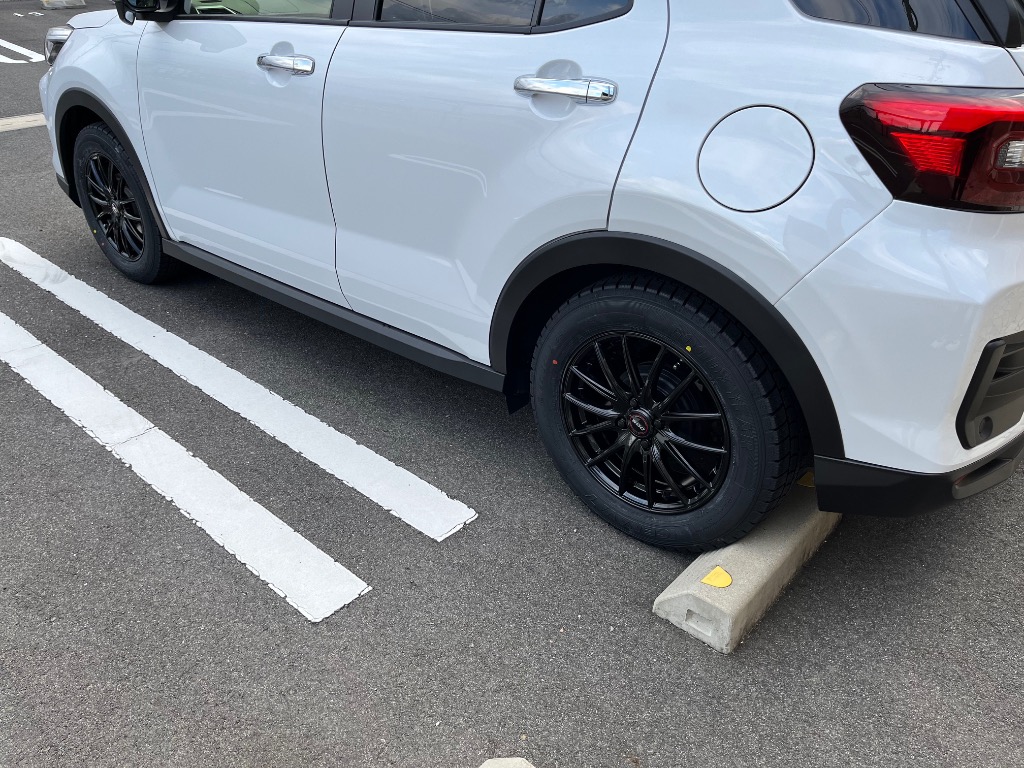 2025年製】スタッドレス タイヤ ホイール 4本 6.0J 4穴100 DOS RP-7