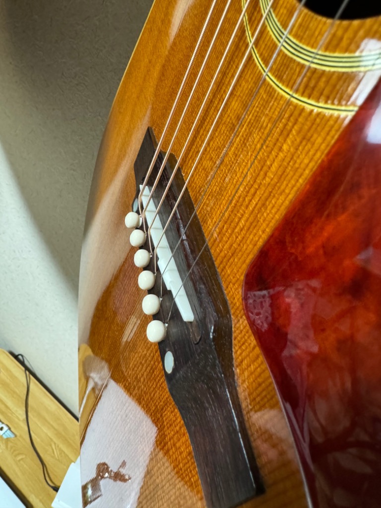 Taylor(テイラー)用 牛骨素材シェイプドサドル (整形サドル