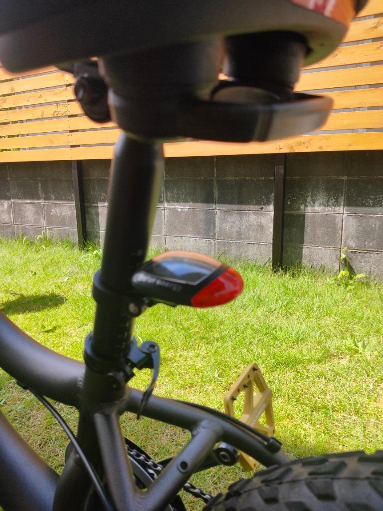 熱い販売 自転車 充電式 USB ソーラーパワー ホーン ヘッドライト マウンテンバイク LED 防水 格安 フロントライト グリーン ブルー レッド  - 白色燈 - labelians.fr