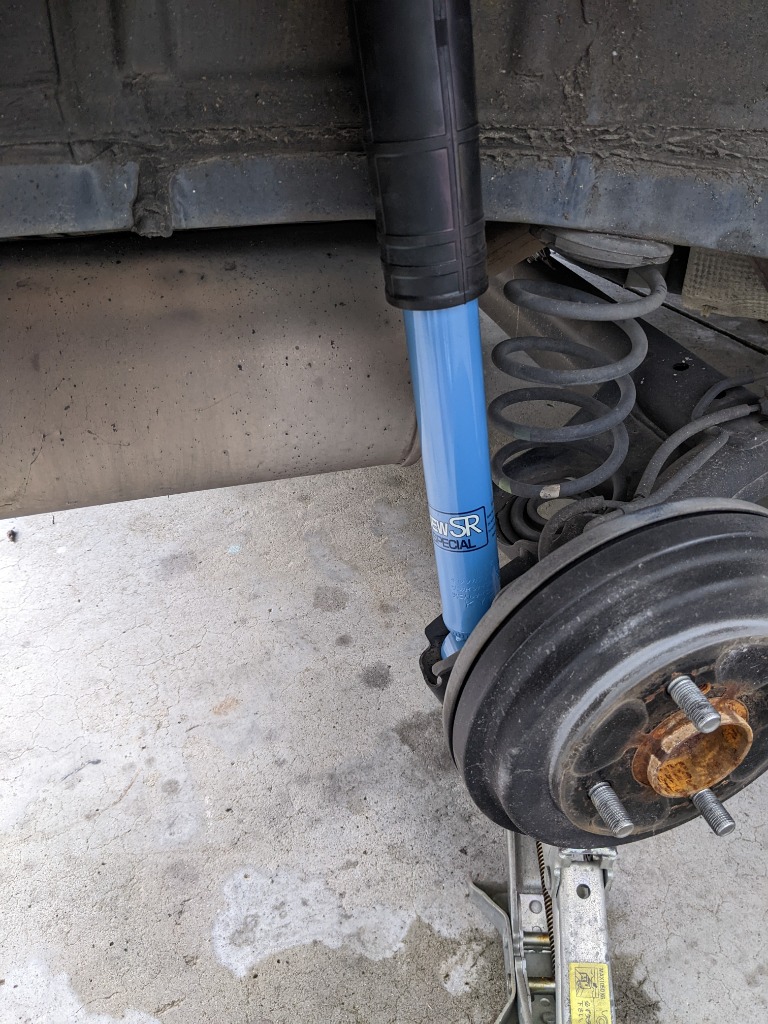 KYB ショックアブソーバー スズキ ソリオ MA36S KYB カヤバ NEW SR SPECIAL スズキ ソリオ MA36S 15/9〜 種類有