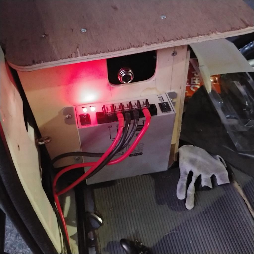ナヴィック 【在庫あり即納!!】CLEZEED 車中泊2点セット 走行