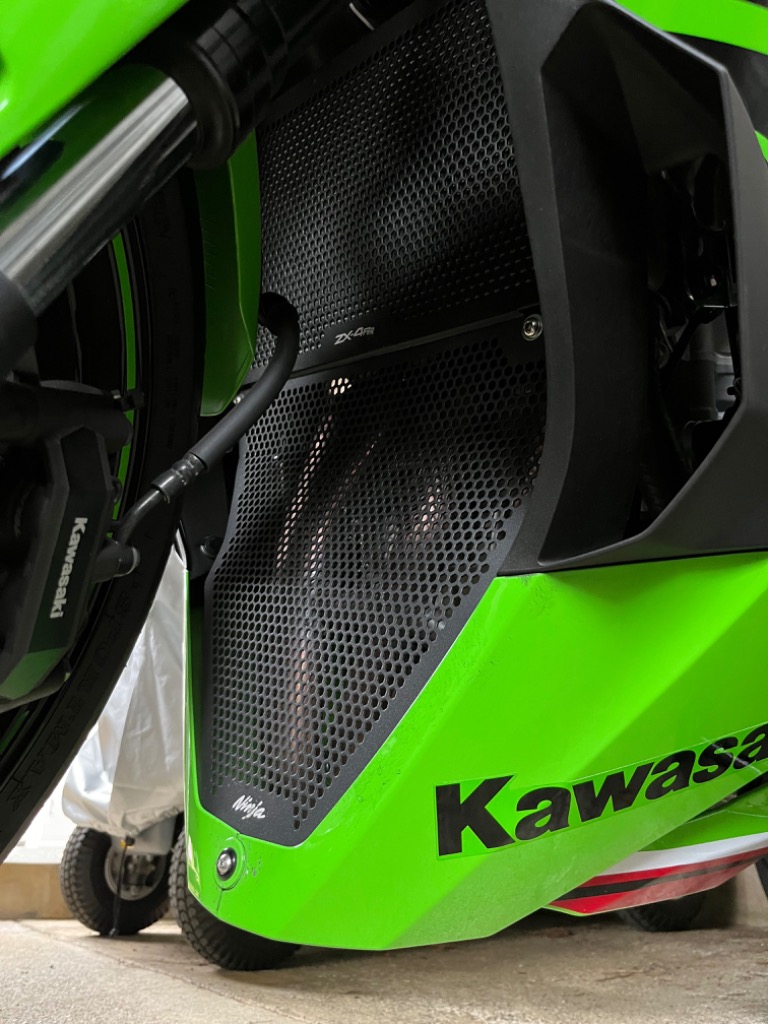 オートバイ ラジエーターオイルクーラーグリル カワサキ ZX4R