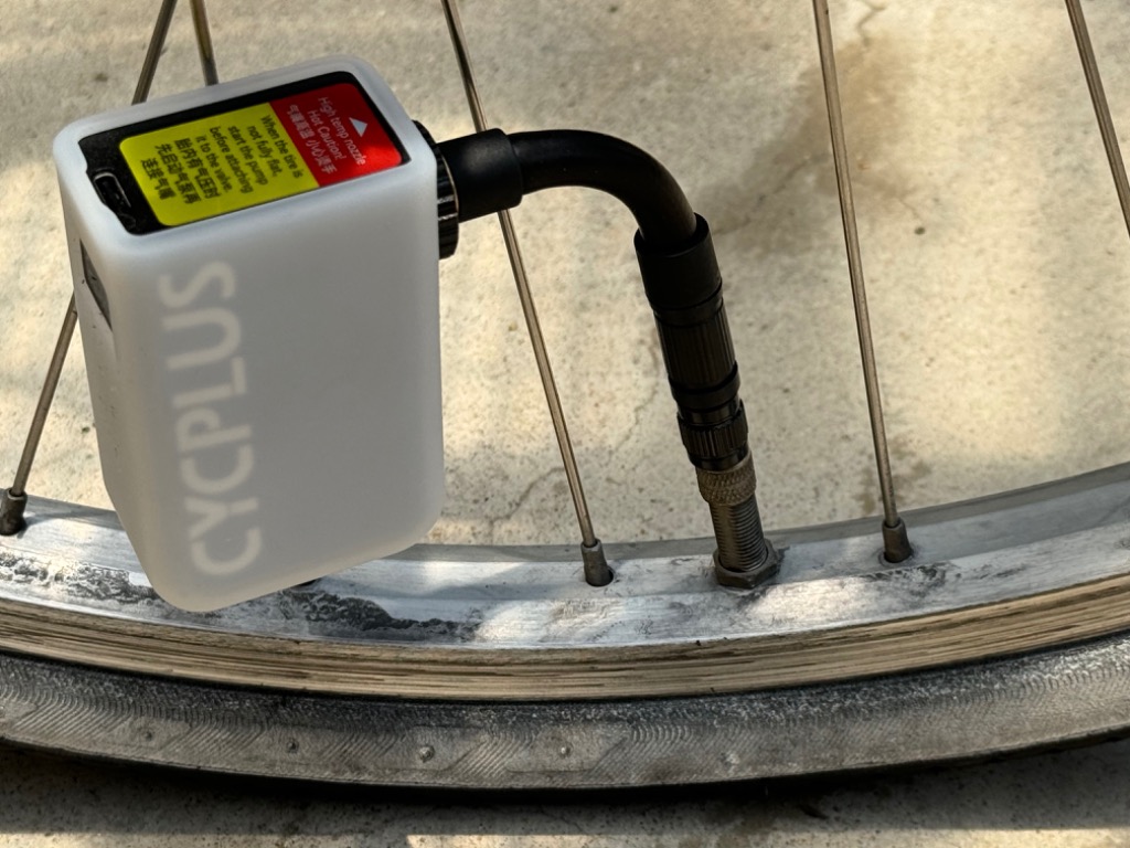 CYCPLUS サイクプラス AS2 PRO ブラック 携帯電動ポンプ : サイ