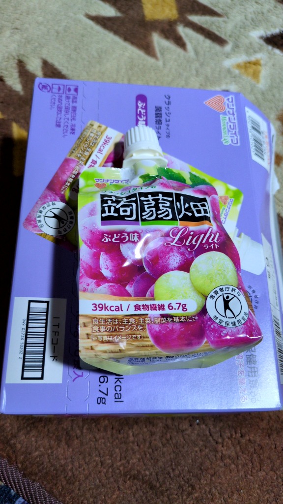 【まとめ売り8ケース】蒟蒻畑　マンナンライフ　ぶどう味&もも味 蒟蒻畑からグミタイプが新発売！『ぎゅぎゅっと特濃蒟蒻畑ぶどう