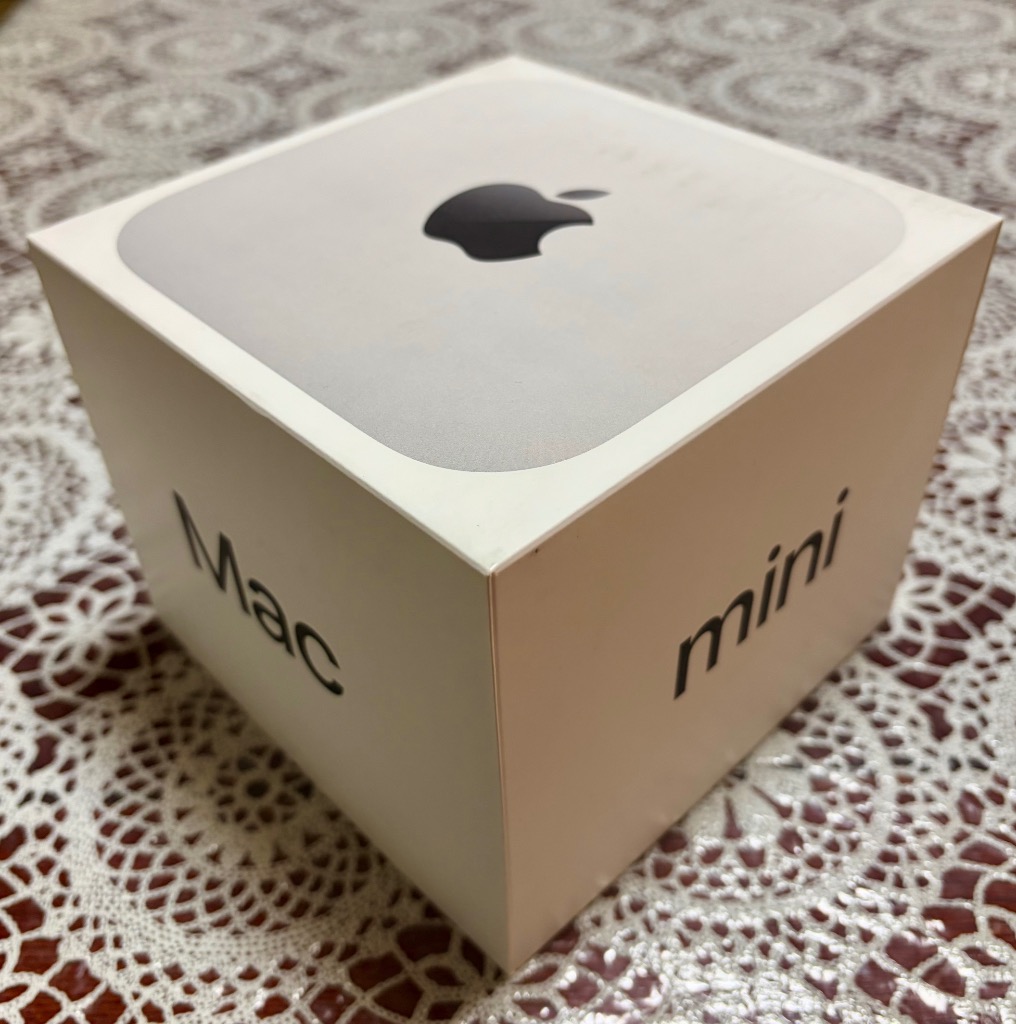 Apple Mac mini シルバー ［MCX44J/A］ M4 Pro SSD512GB メモリ24GB