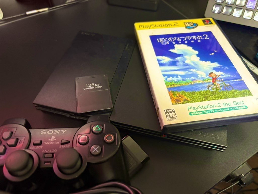 SONY PS2 本体 薄型 【すぐ遊べるセット】ブラック/ホワイト