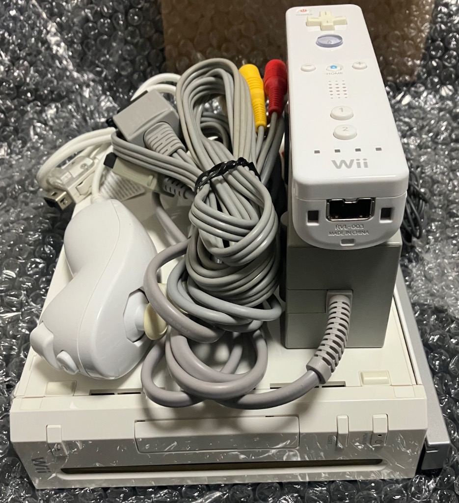 任天堂 Nintendo wii 本体 ☆すぐ遊べるセット☆【 選べるカラー シロ