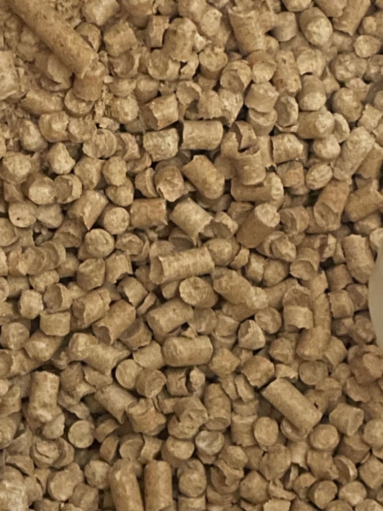 猫砂 大和の国(奈良県産)　木質 ホワイトペレット 小粒ねこすな 木の香り 国内製造 猫砂 送料無料