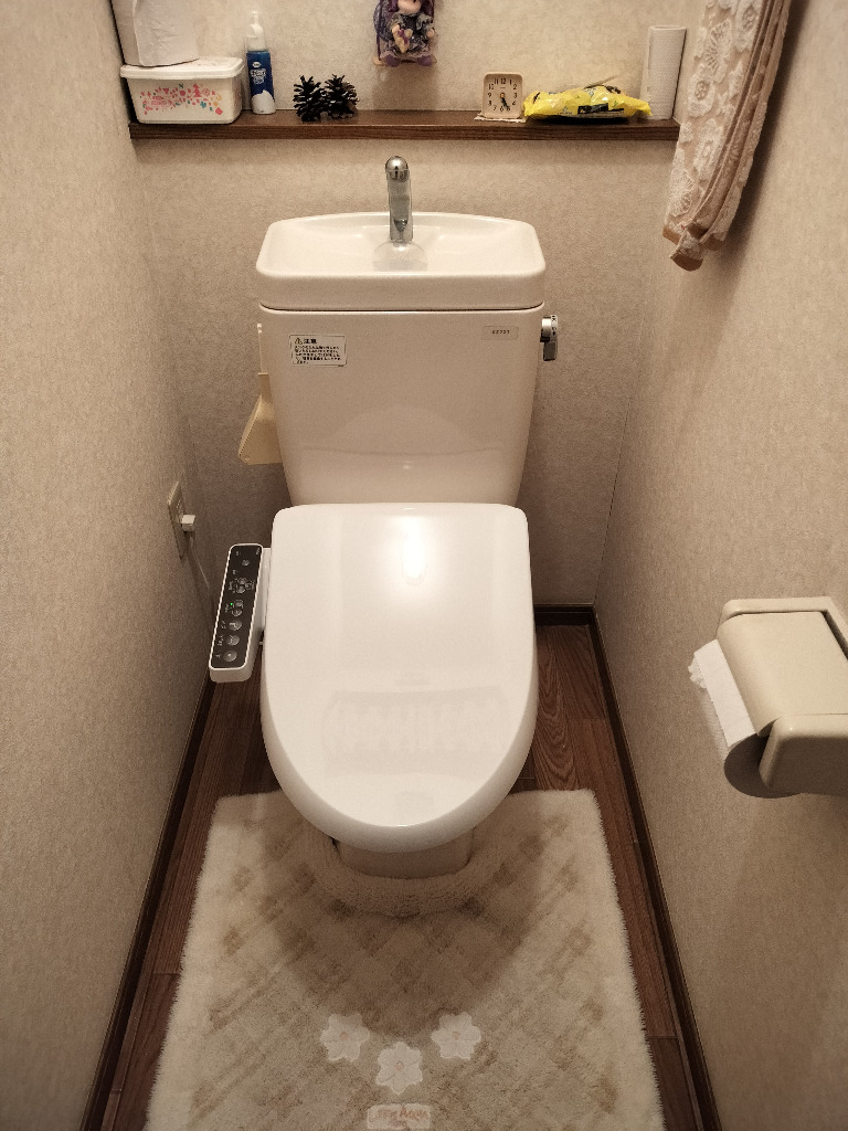 TOTO 【在庫有・即納】LIXIL INAX シャワートイレ 温水洗浄便座