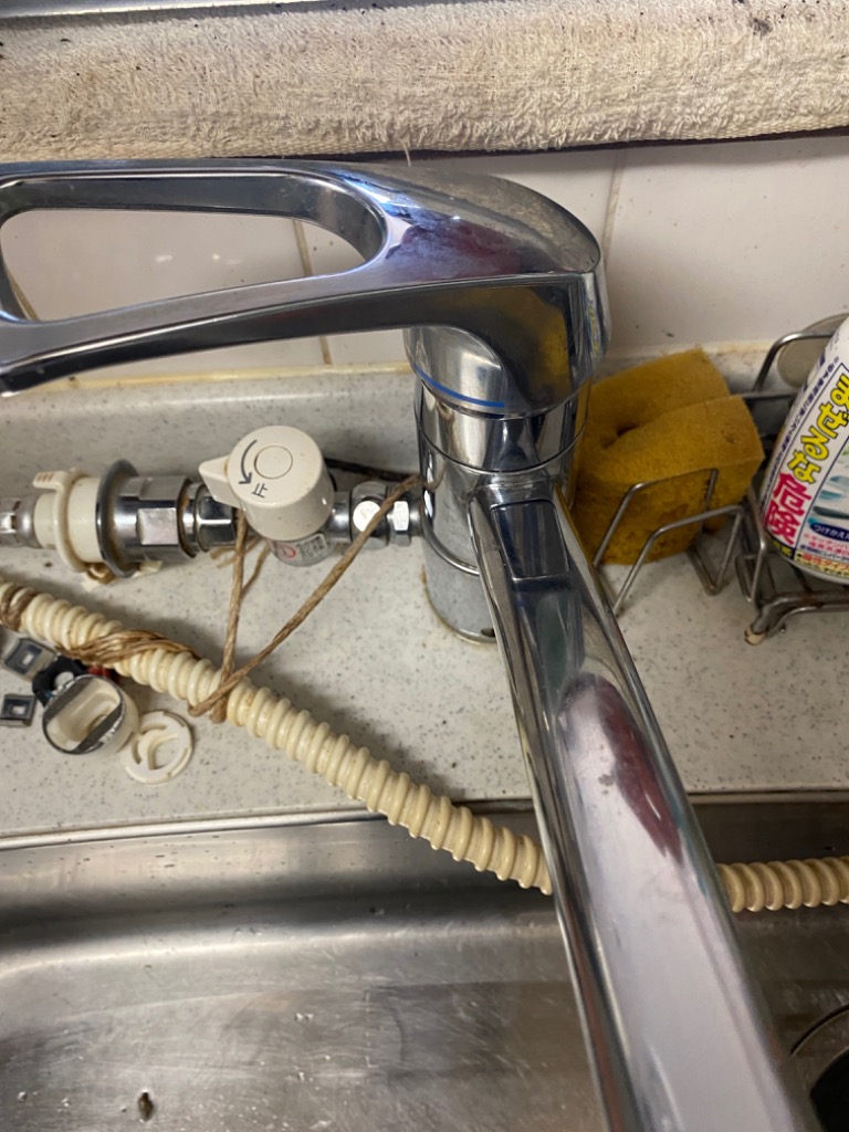 TOTO 水栓金具補修部品 シングルバルブ部(上げ吐水用) THY582N TOTO 水栓金具補修部品 シングルバルブ部(上げ吐水用) THY582N