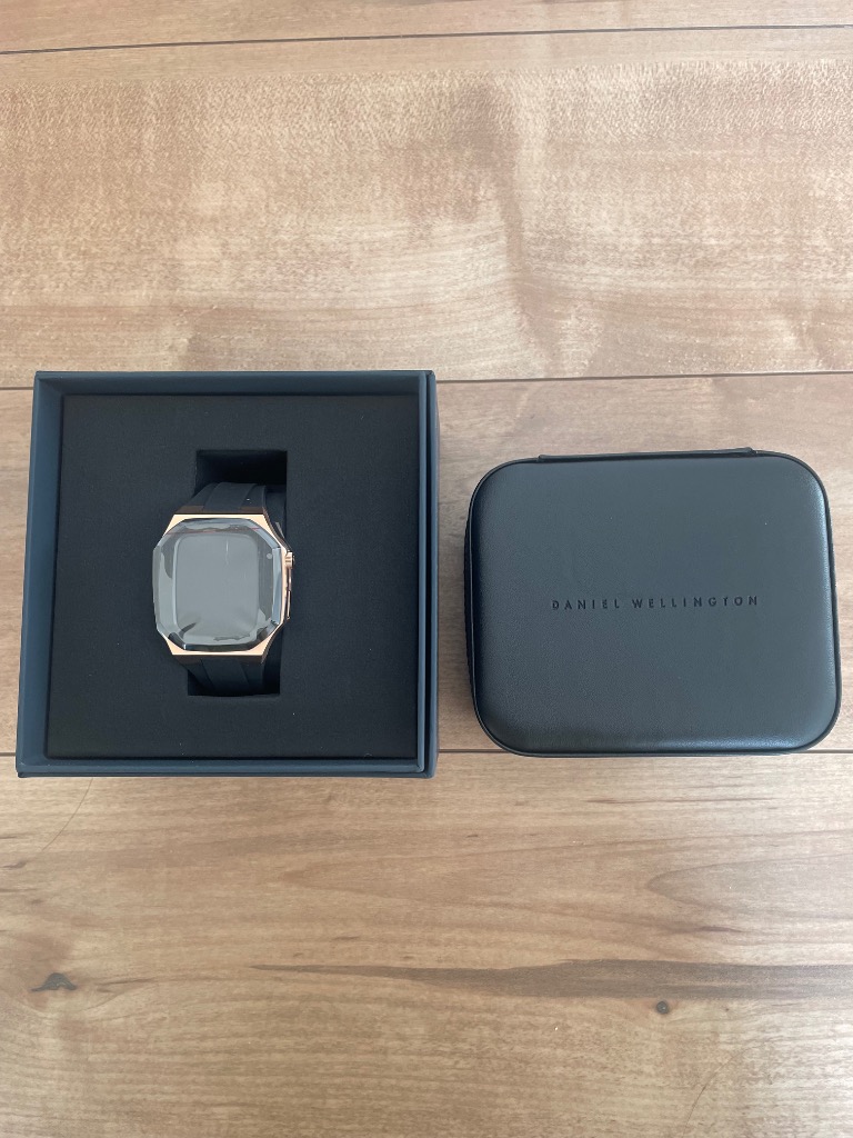 Daniel Wellington スマートウォッチケース ダニエル