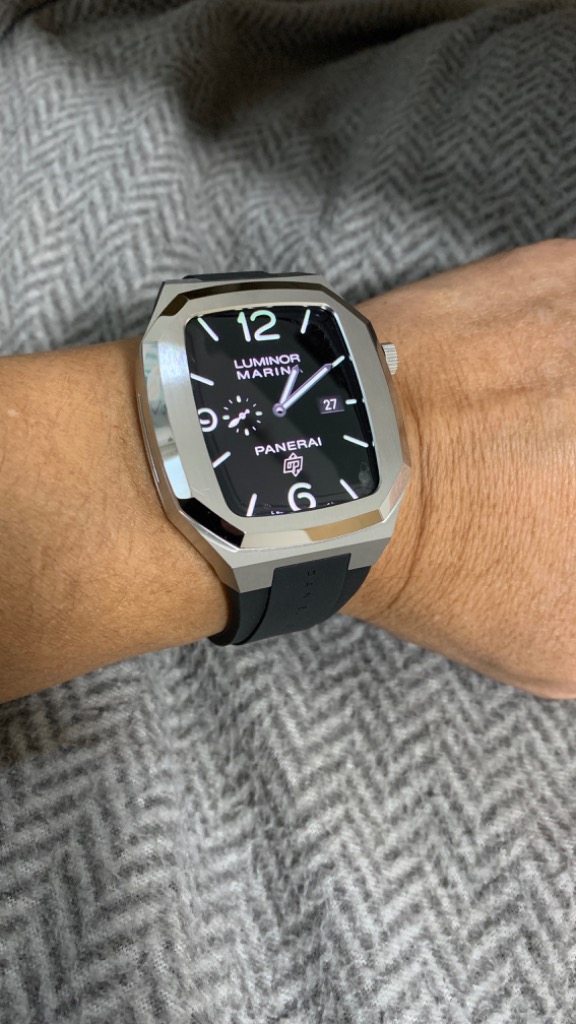 スマートウォッチケース ダニエルウェリントン Apple Watch DW
