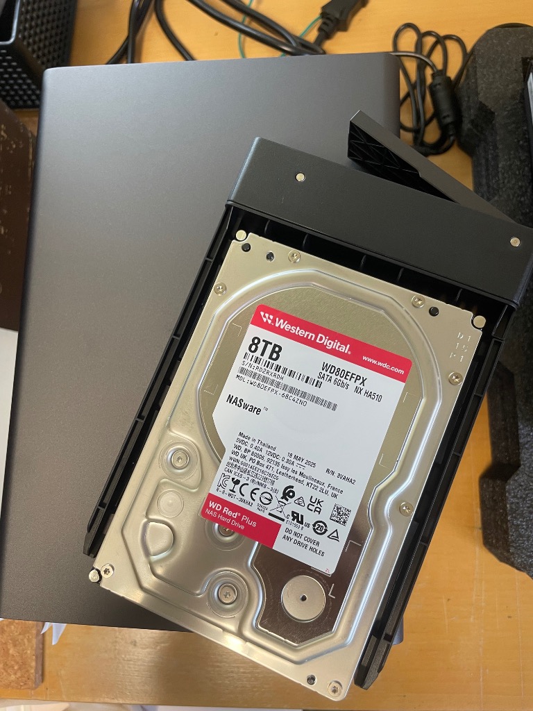 ぶ*ん様 WD Red Plus 8TB ハードディスクドライブ 8TB WD Red Plus Internal NAS HDD 3.5